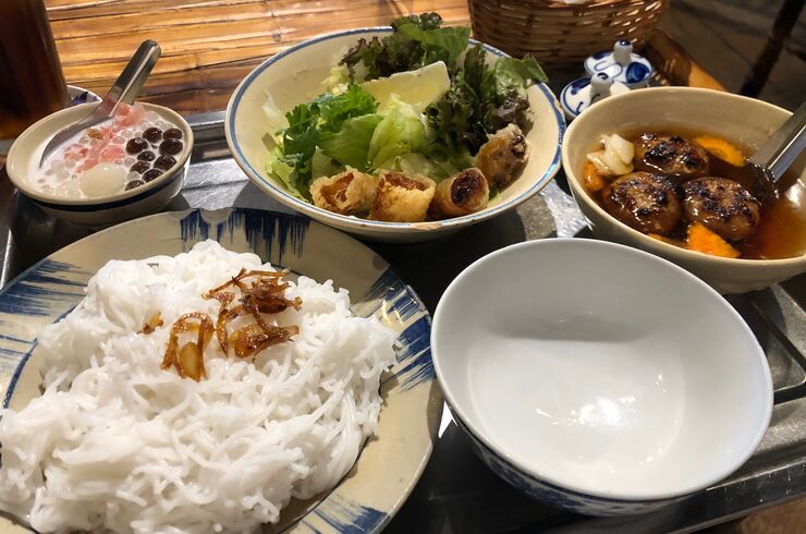 ブログ用写真　ベトナム料理
